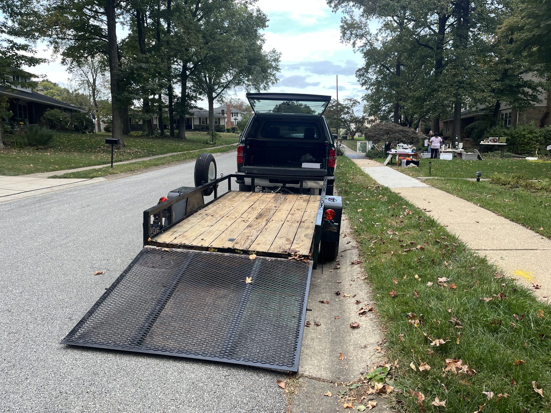 Trailer ramp down, ready to load furniture